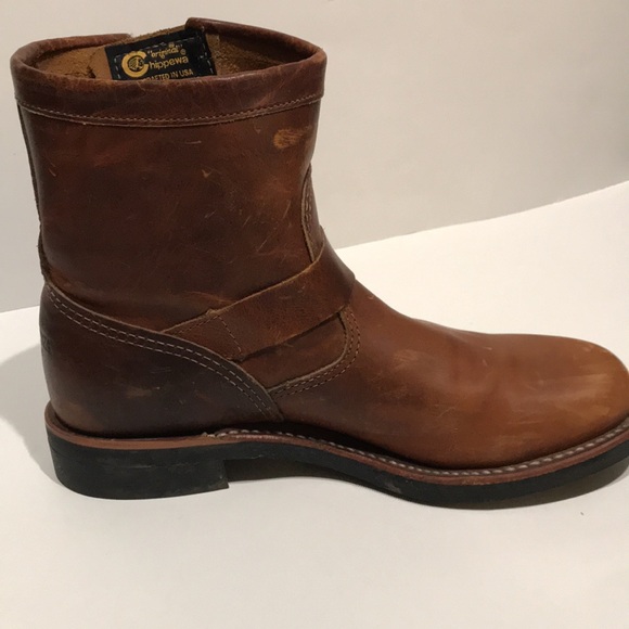 Chippewa ladies Engineer boots - Picture 3 of 9
